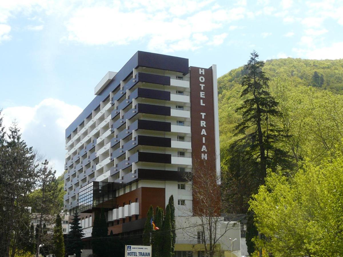 Hotel Traian Caciulata Călimăneşti 外观 照片