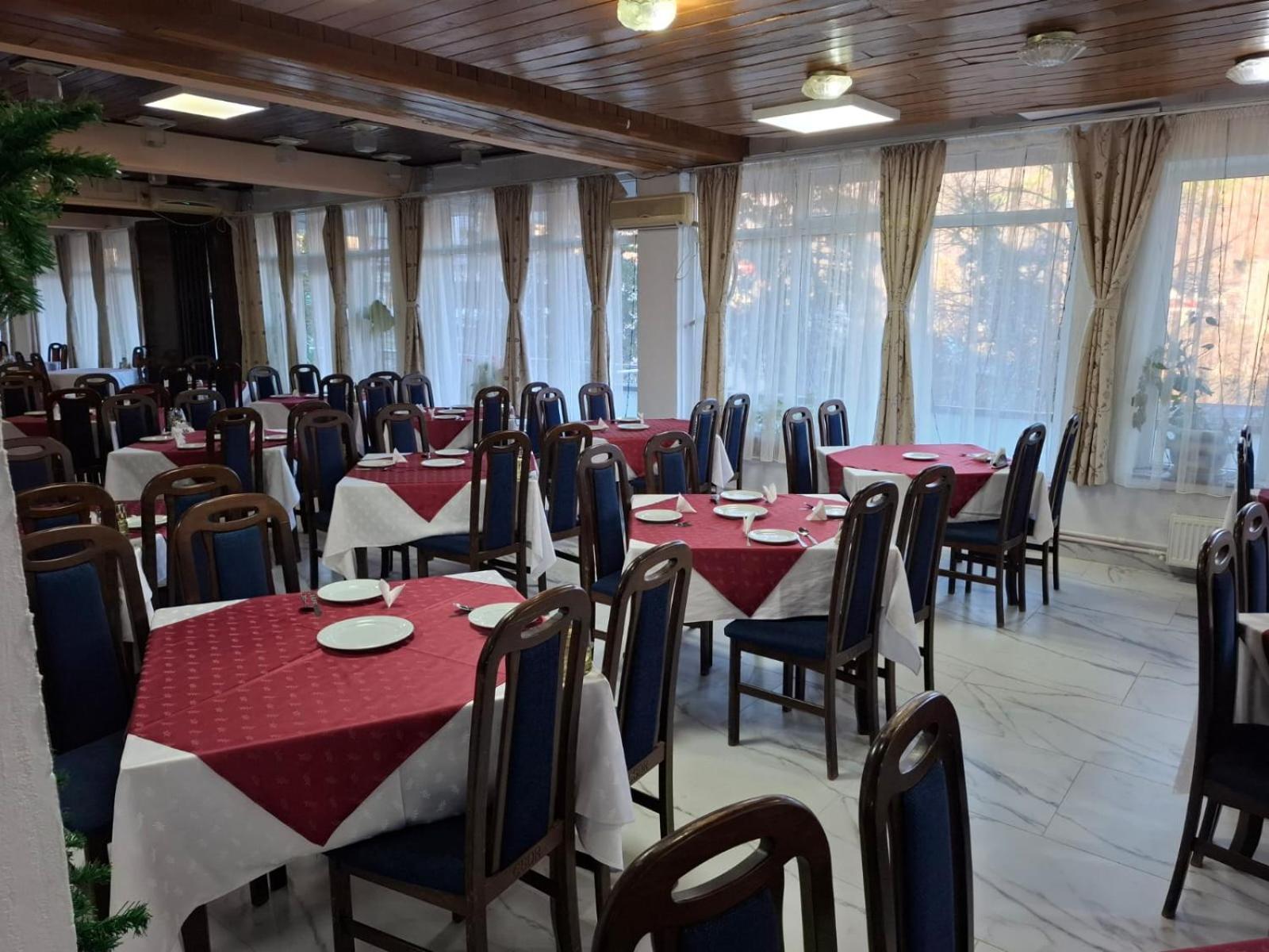 Hotel Traian Caciulata Călimăneşti 外观 照片